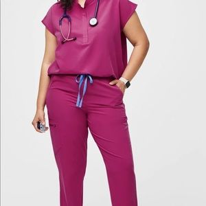 Womens FIGS scrubs